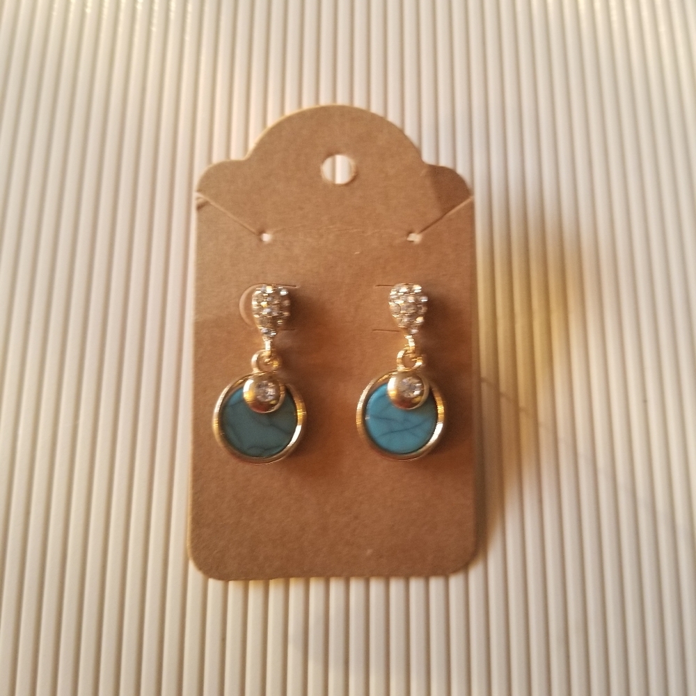 Earring Bundle 2 - Picture 3 of 5